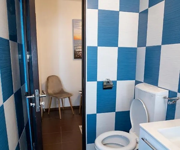 Апартаменти Garsoniera Lux Drumul Taberei