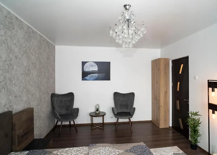 Апартаменти Garsoniera Lux Drumul Taberei Бухарест