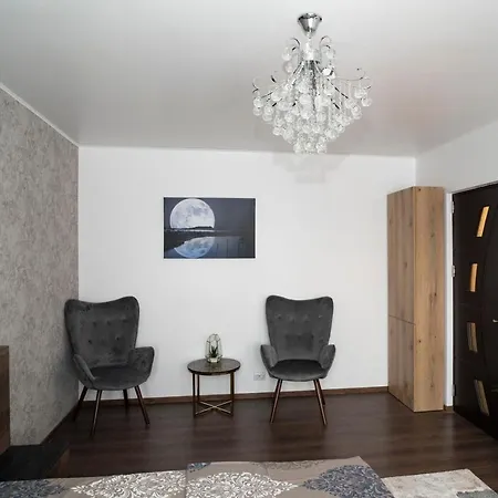 Apartment Garsoniera Lux Drumul Taberei Bucharest
